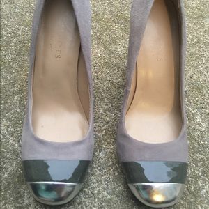 Women's Talbots Grey & Silver Leather Heels 7.5M
